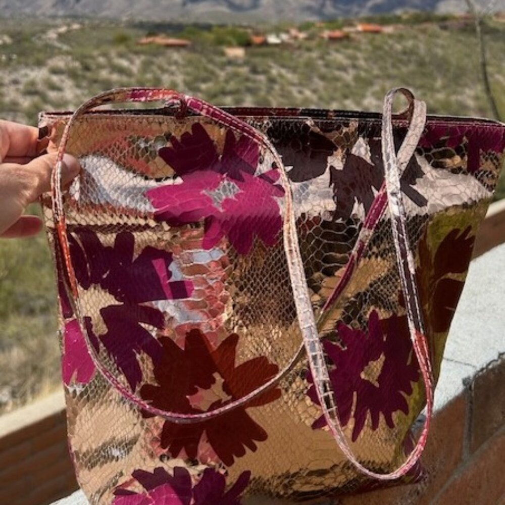 CARLOS FALCHI Gold Metallic Floral Snakeskin Print Tote BAG - Picture 9 of 12